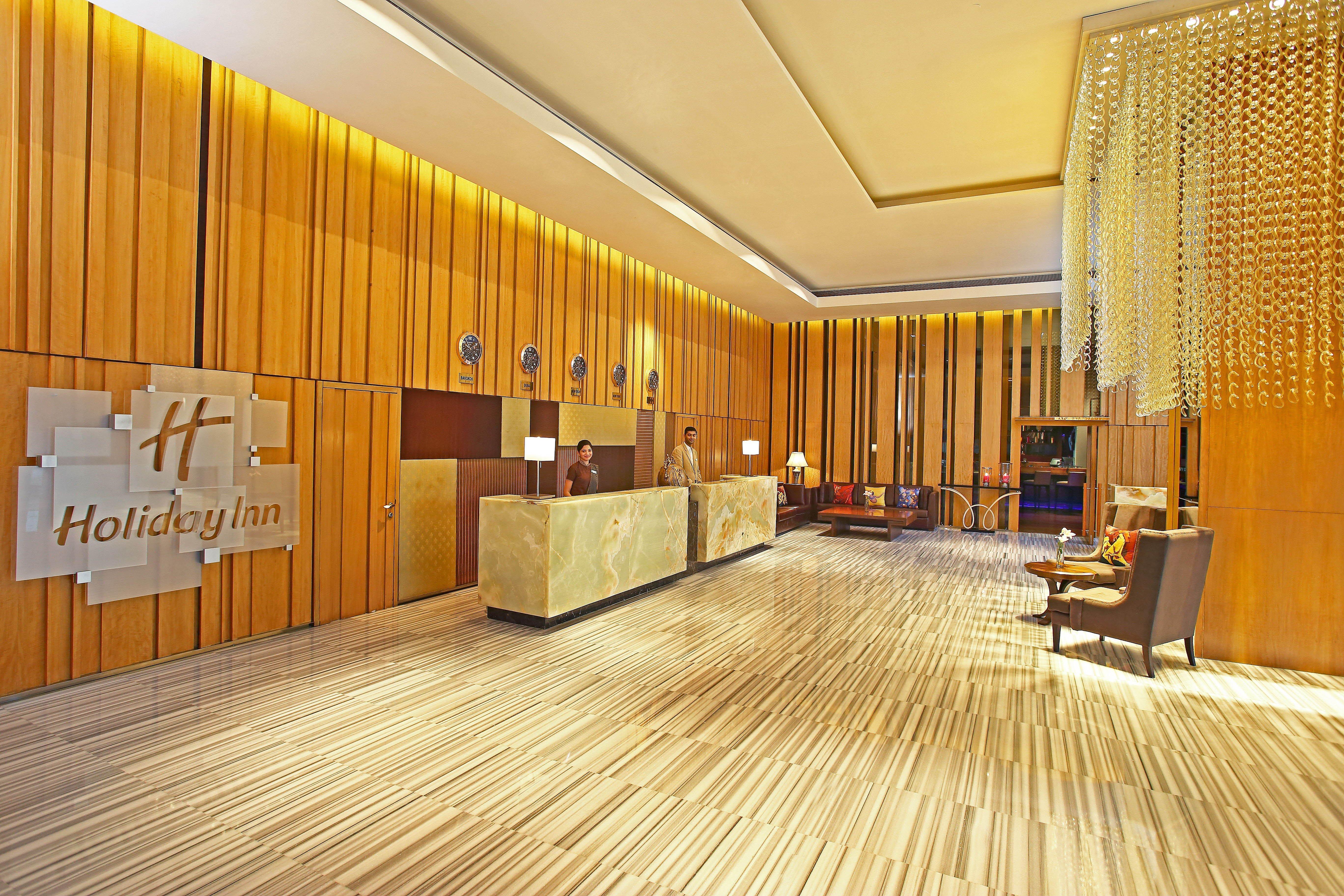 Mayur Vihar Noida By Ihg