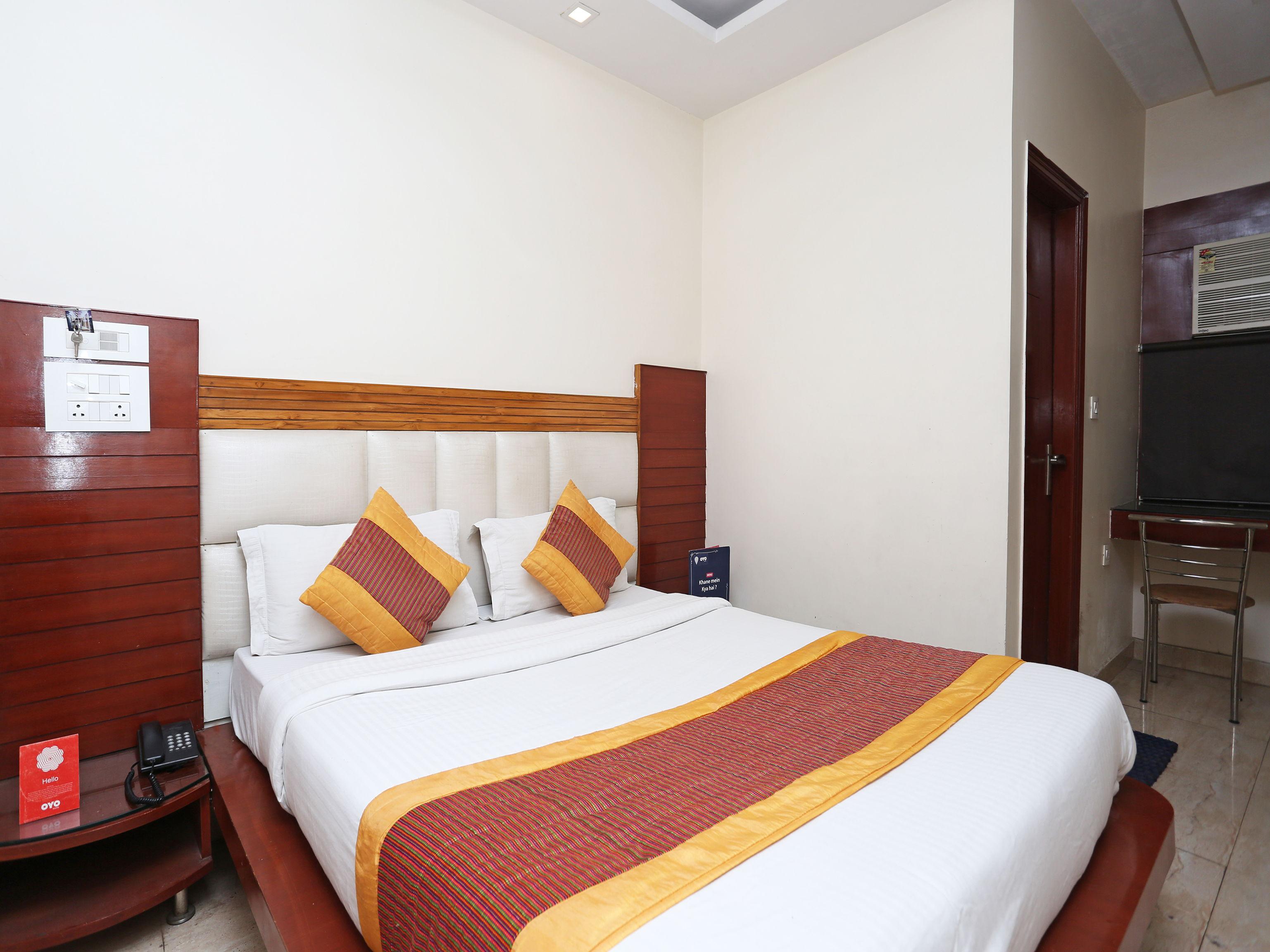 Guest house Oyo 6169 Prem Deluxe New Delhi