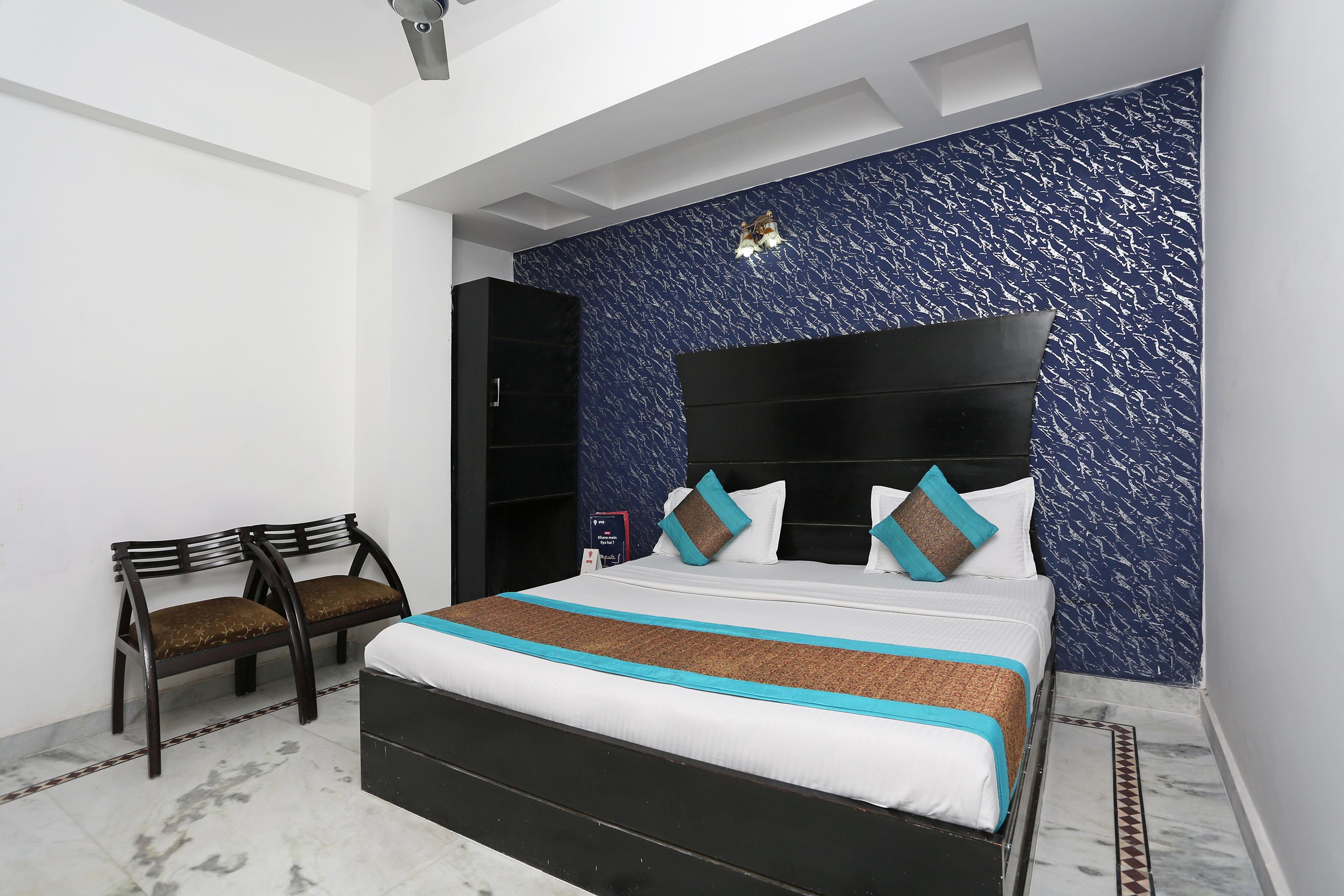 Oyo 337 Anand 3*