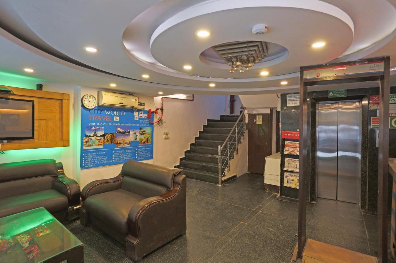 Hotel Repose Suites Near Railway Station New Delhi