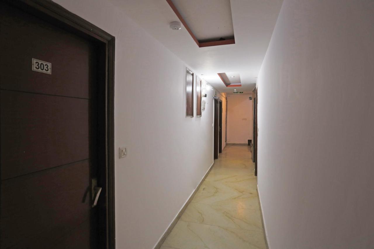 Hotel Repose Suites Near Railway Station