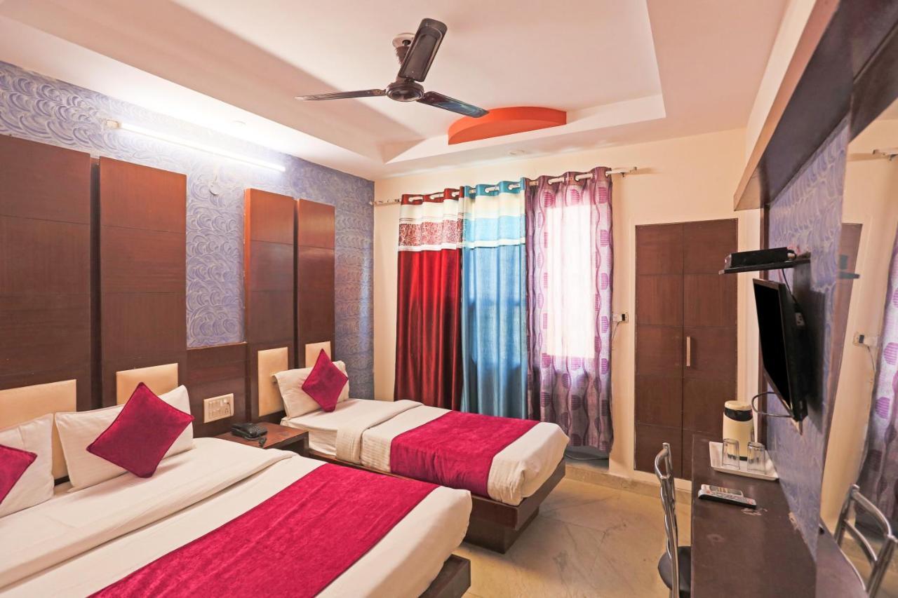 Repose Suites Near Railway Station Hotel New Delhi