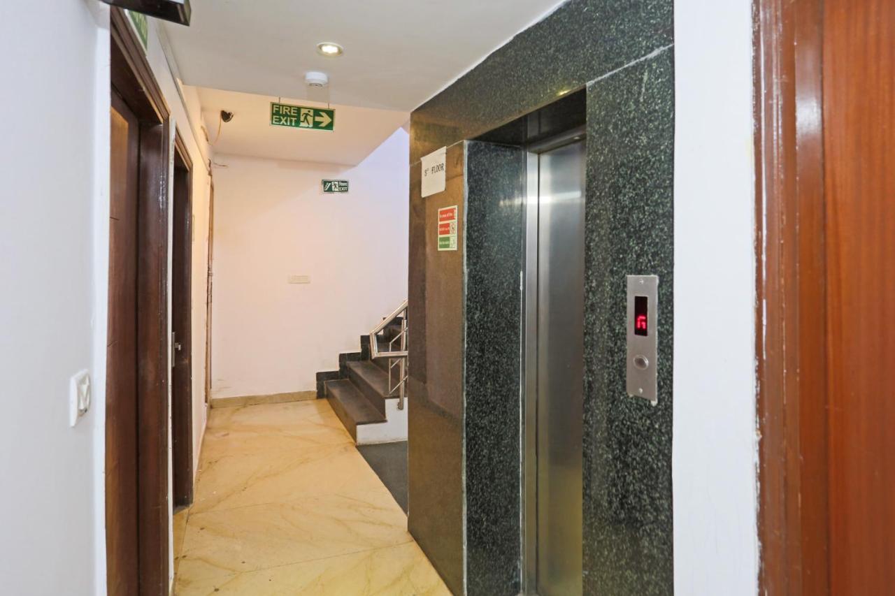 Repose Suites Near Railway Station