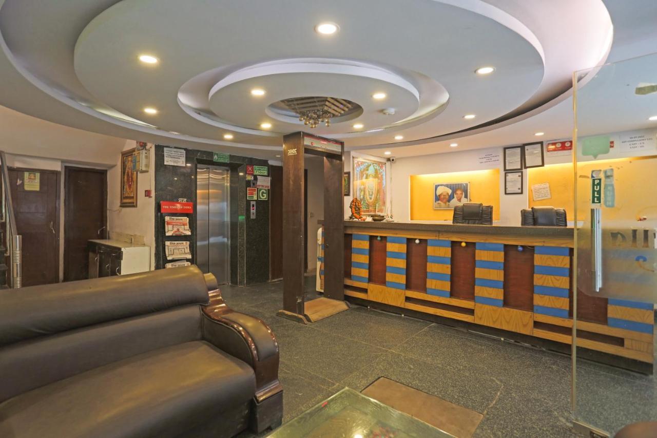Repose Suites Near Railway Station 4*