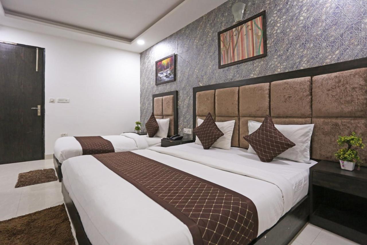 Grand Belwood Near Delhi Airport Hotel