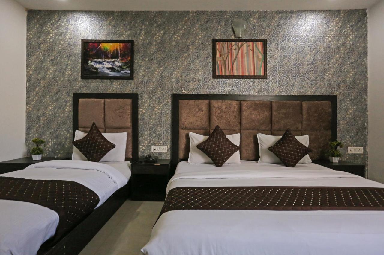 Grand Belwood Near Delhi Airport Nova Deli
