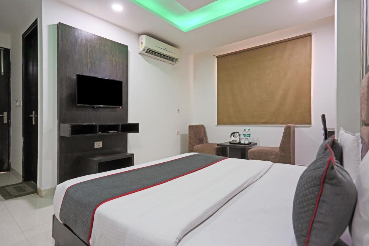 Hotel Grand Belwood Near Delhi Airport Nova Deli