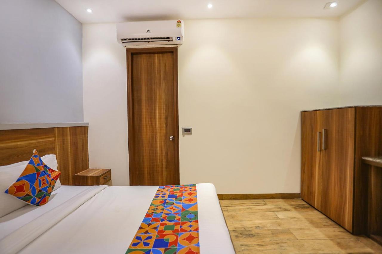 Hotel Fabhotel Royal Touch Patel Nagar 3*