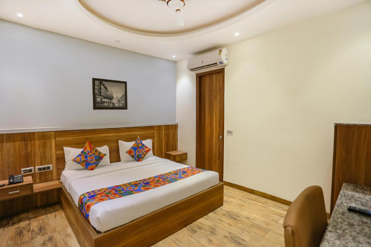 Hotel Fabhotel Royal Touch Patel Nagar