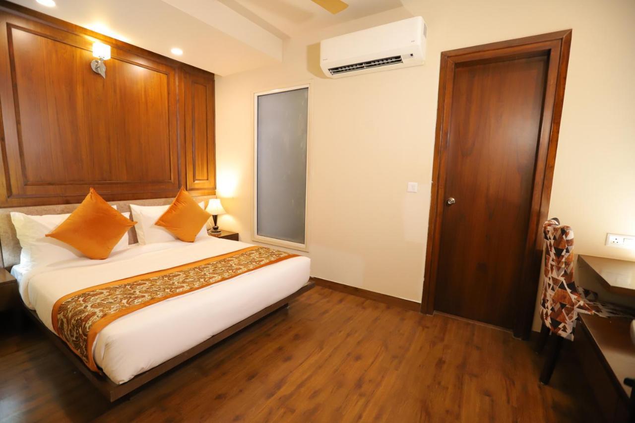Ip Royal - 3* New Delhi