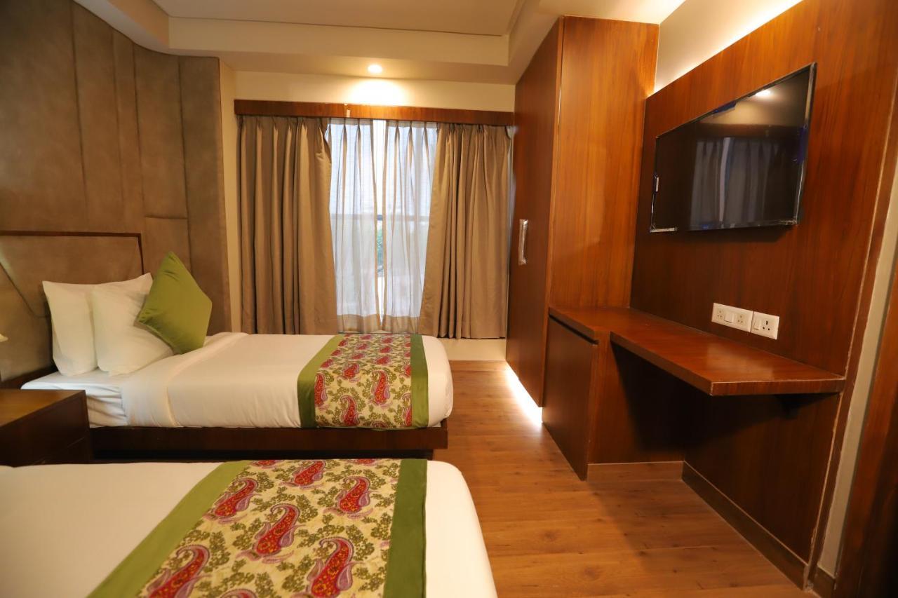 Ip Royal - 3*