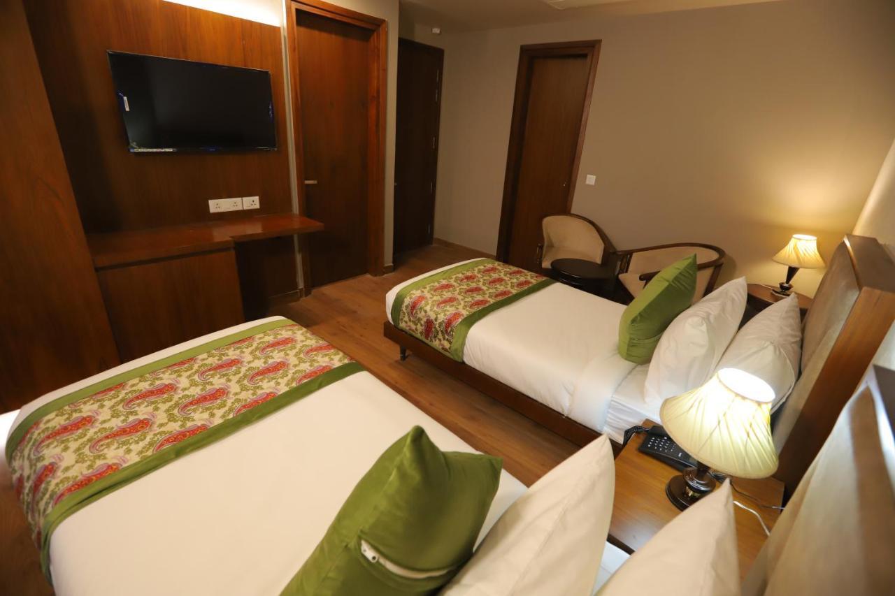 Ip Royal - Hotel