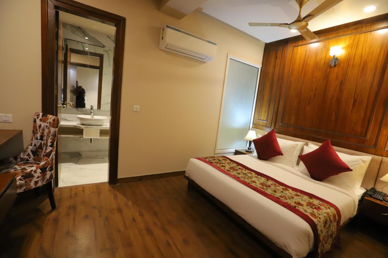 Ip Royal - 3* New Delhi