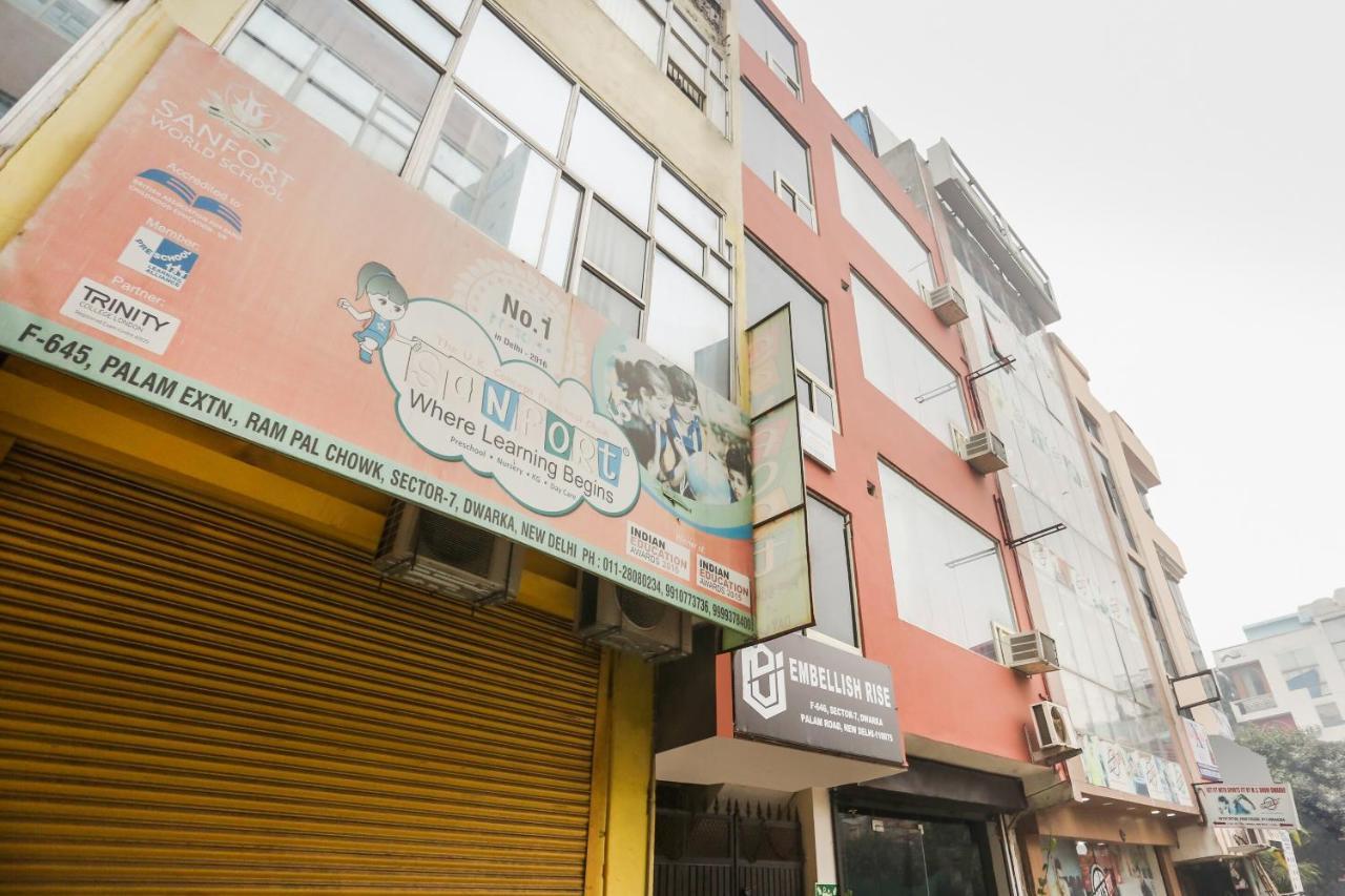 Flagship Diamond Deluxe Near Palam Metro Station