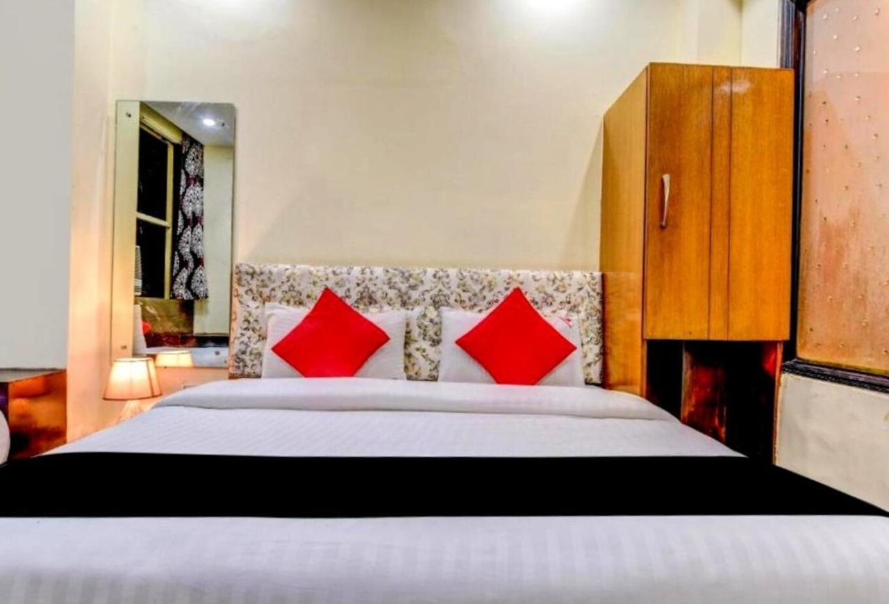 Hotel The Aira Delhi 4*