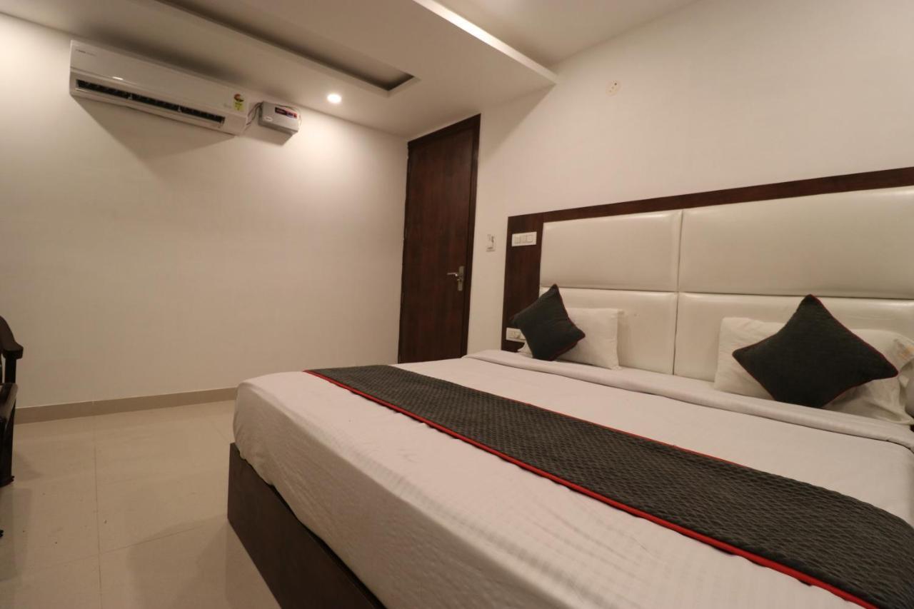 Tark Near Igi Airport 3* New Delhi