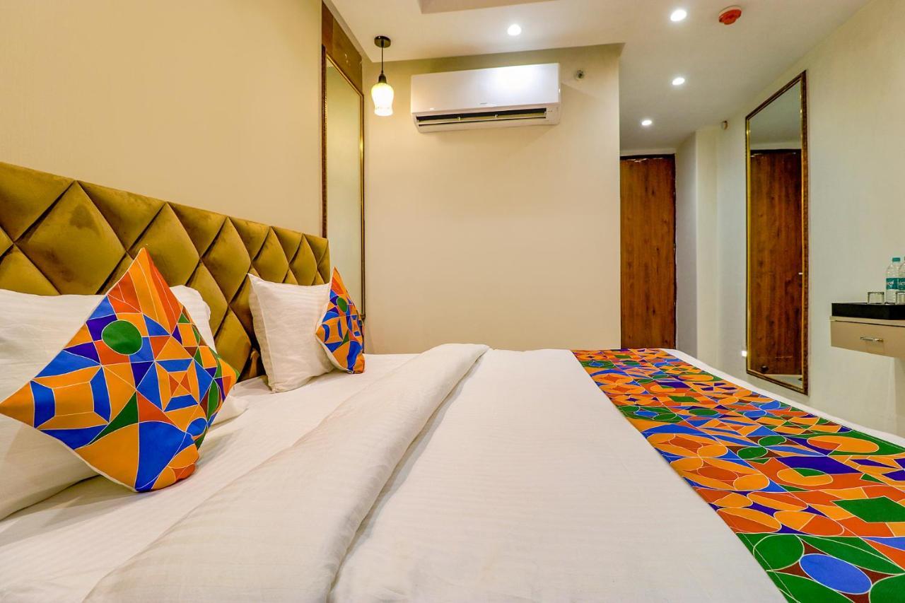 Hotel Fabhotel F9 Pitampura