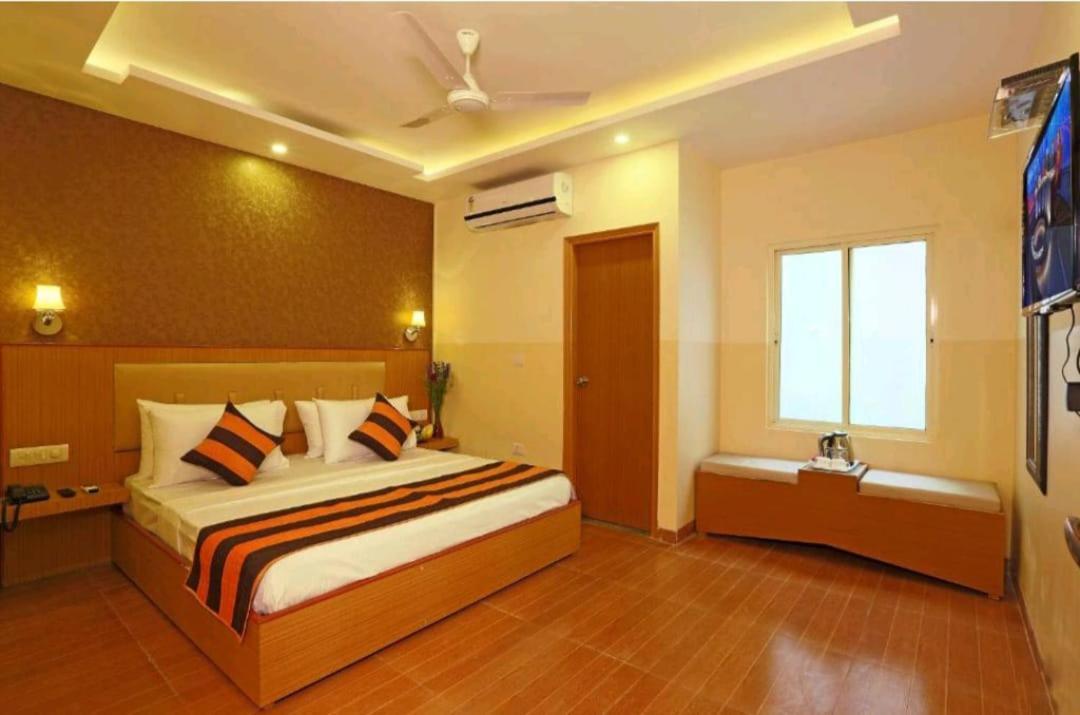 Hotel Airport 3*