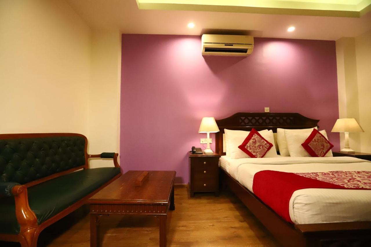 Ambica Palace Aiims - Couple Friendly Local Id Accepted 3* Nova Deli