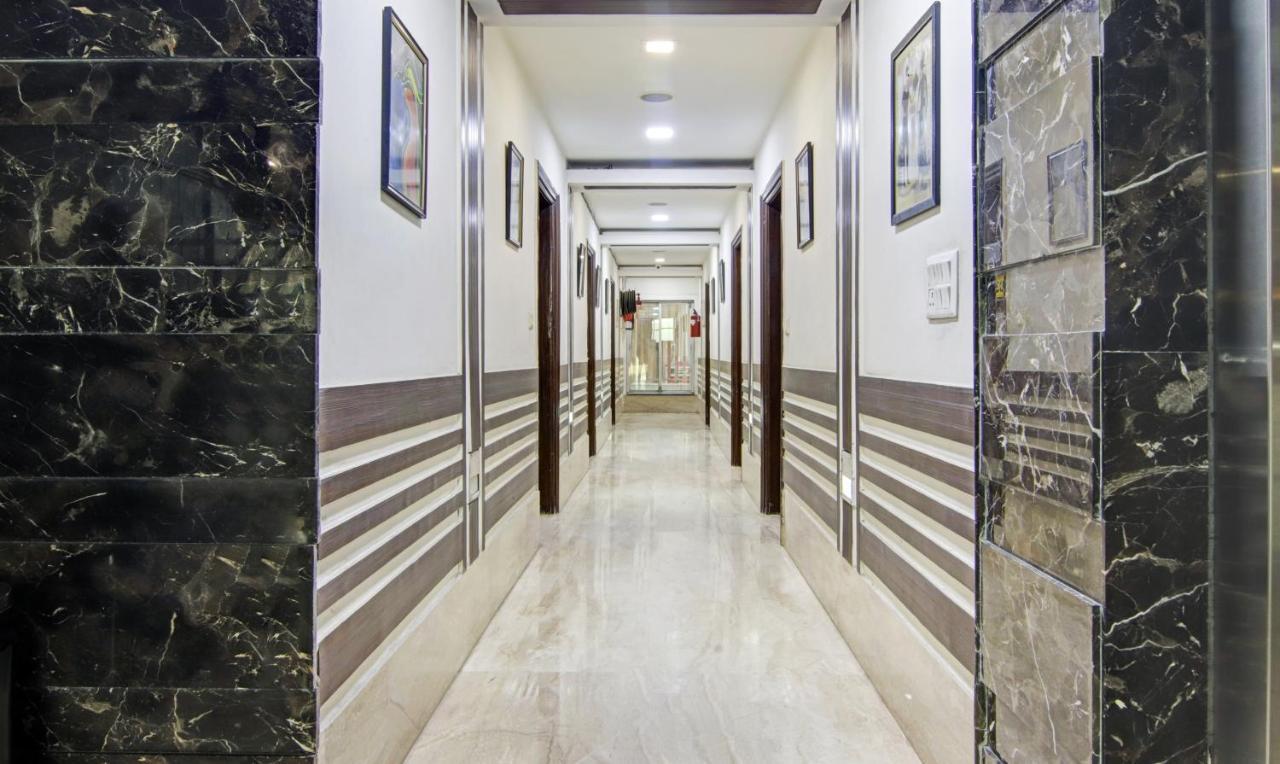 Treebo Trend Elite New Delhi