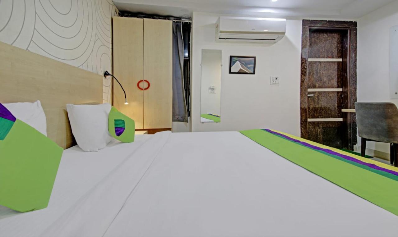 Fortuner, Karol Bagh, New Hotel Delhi (National Capital Territory of India)