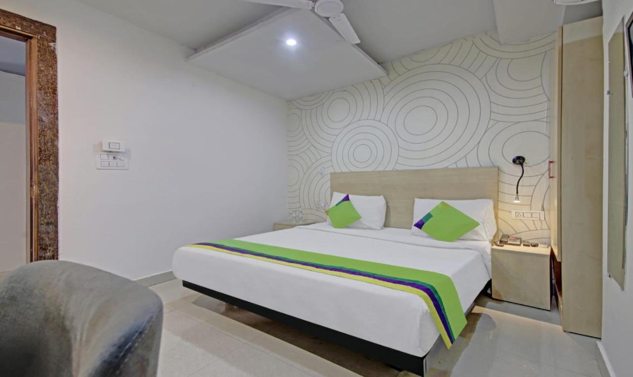 Hotel Fortuner, Karol Bagh, New 4*