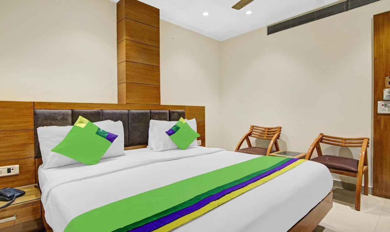 Fortuner, Karol Bagh, New Hotel 4*