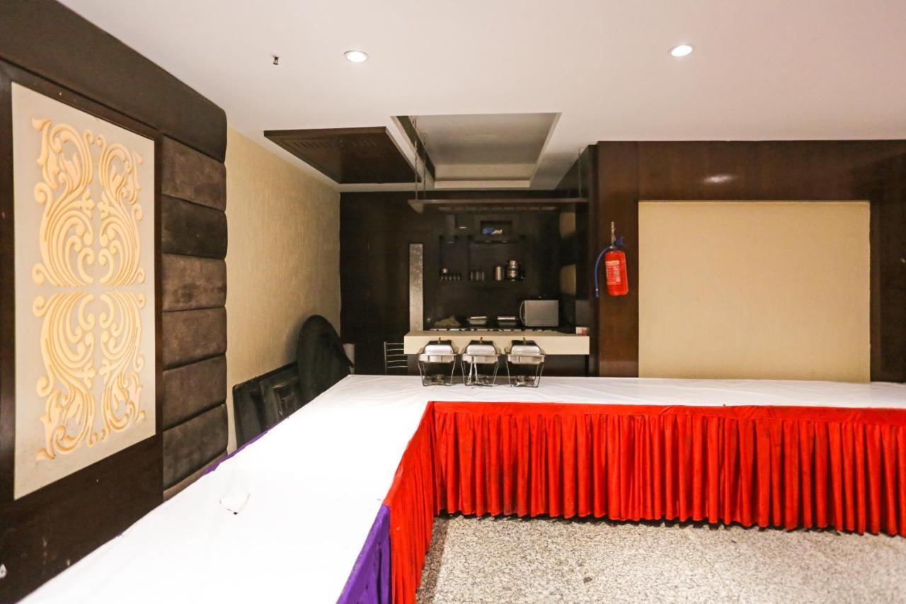 Hotel Fortuner Karol Bagh Just 1 Km From New Railway Station