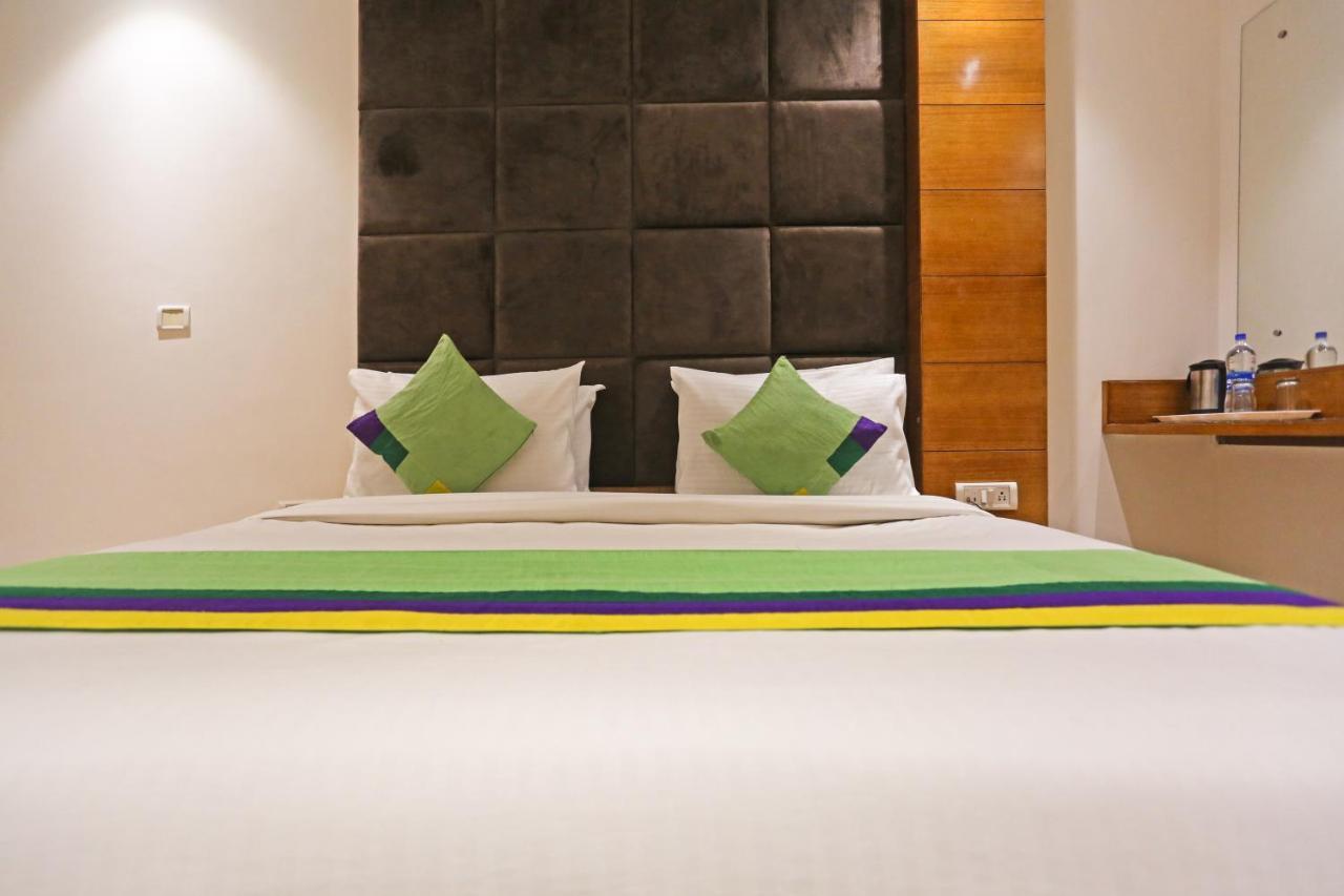 Fortuner Karol Bagh Just 1 Km From New Railway Station