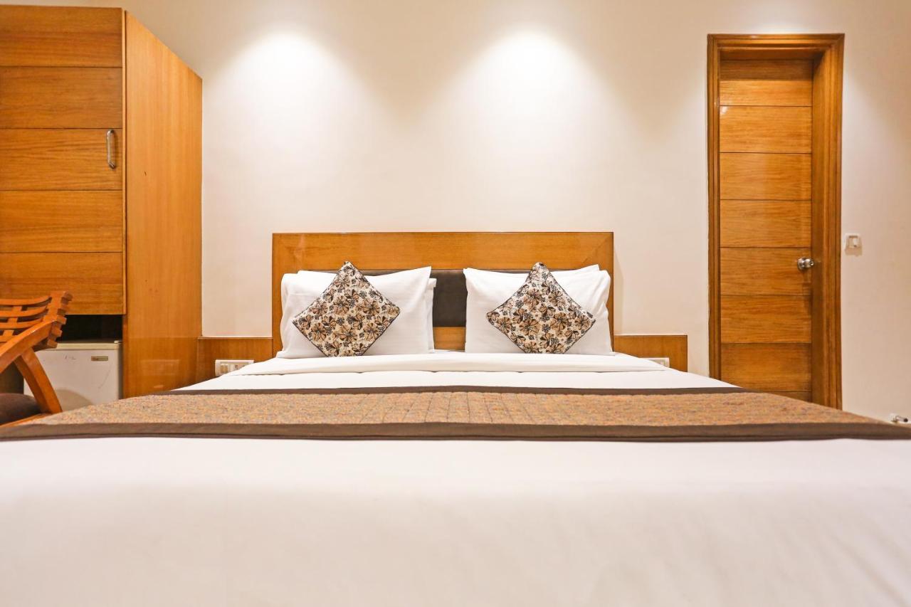 Fortuner Karol Bagh Just 1 Km From New Railway Station Hotel Delhi (National Capital Territory of India)