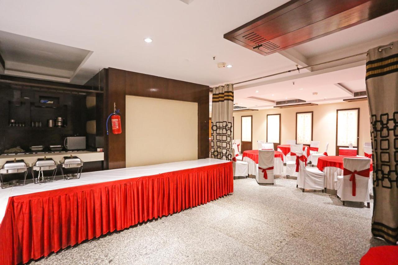 Hotel Fortuner Karol Bagh Just 1 Km From New Railway Station 4*
