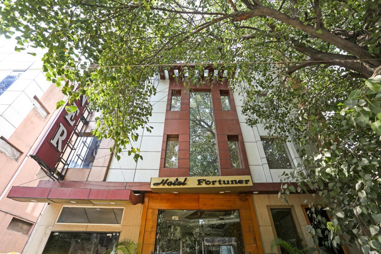 Fortuner Karol Bagh Just 1 Km From New Railway Station