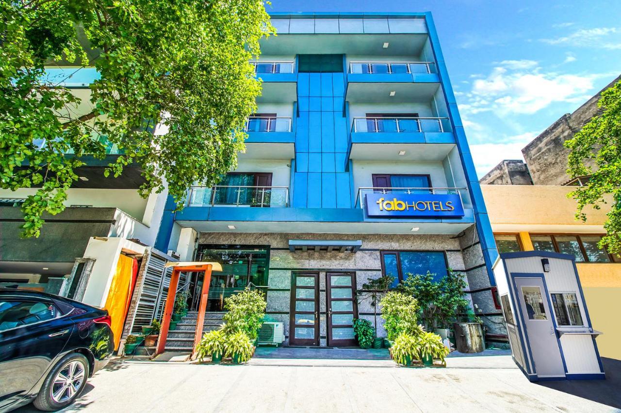 Fabhotel Signature Plaza