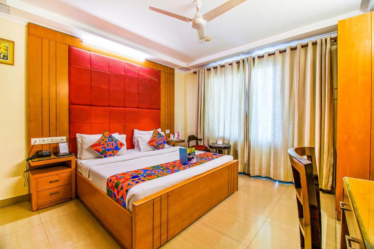 Hotel Fabhotel Signature Plaza 3*
