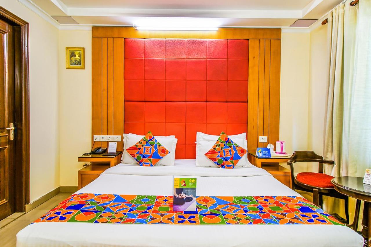 Hotel Fabhotel Signature Plaza