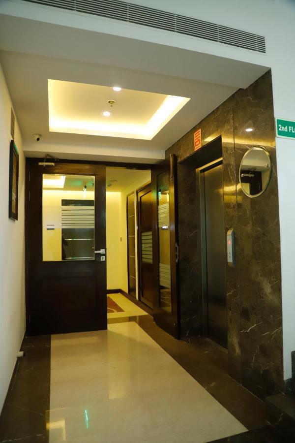 Udman Chhattarpur 4*