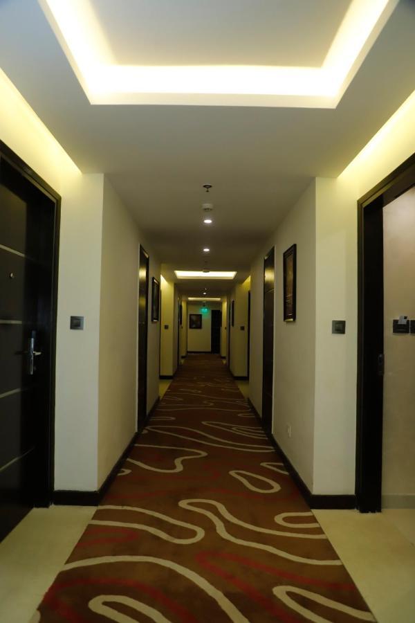 Udman Chhattarpur New Delhi