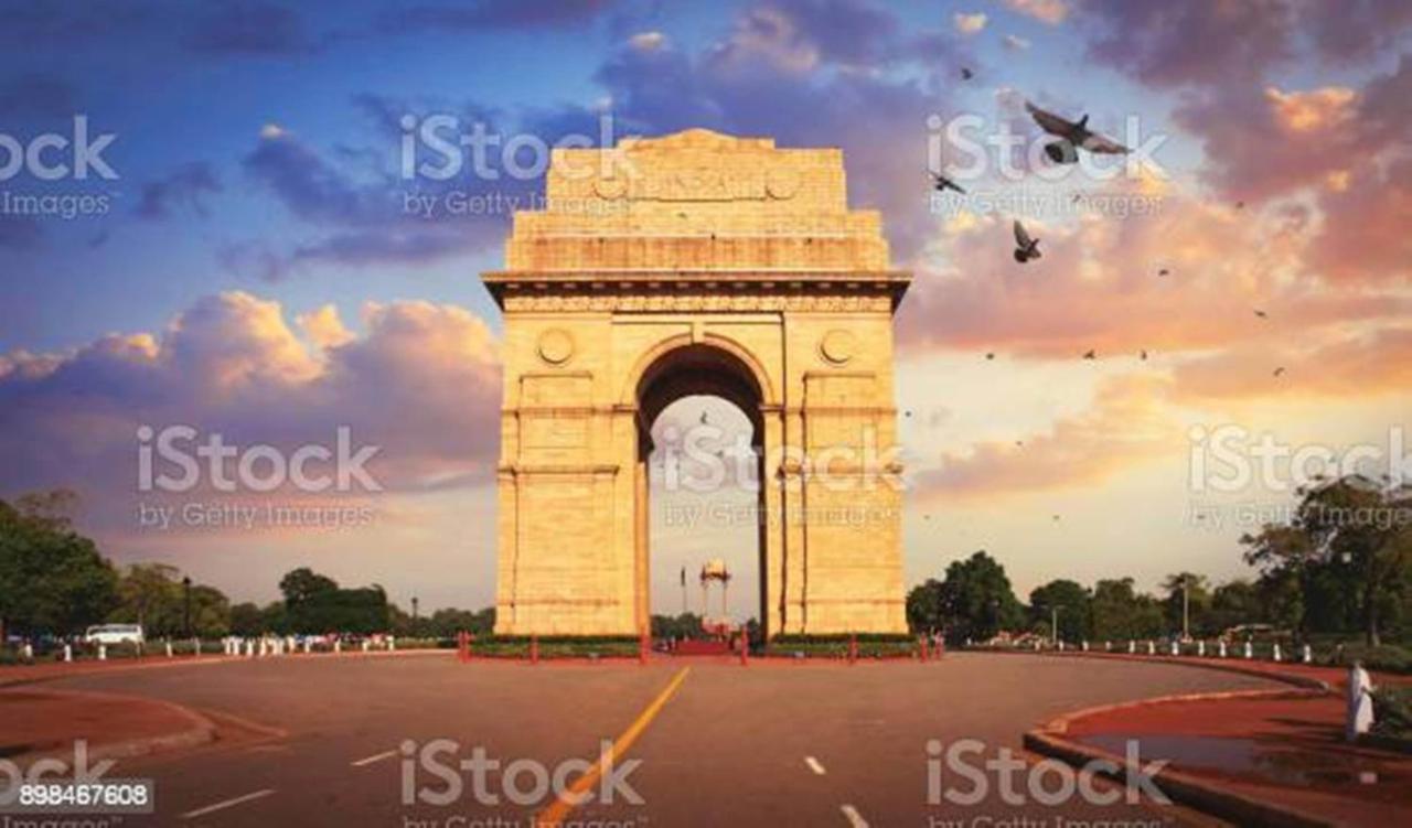 Guest house Golden Bliss At Airport New Delhi