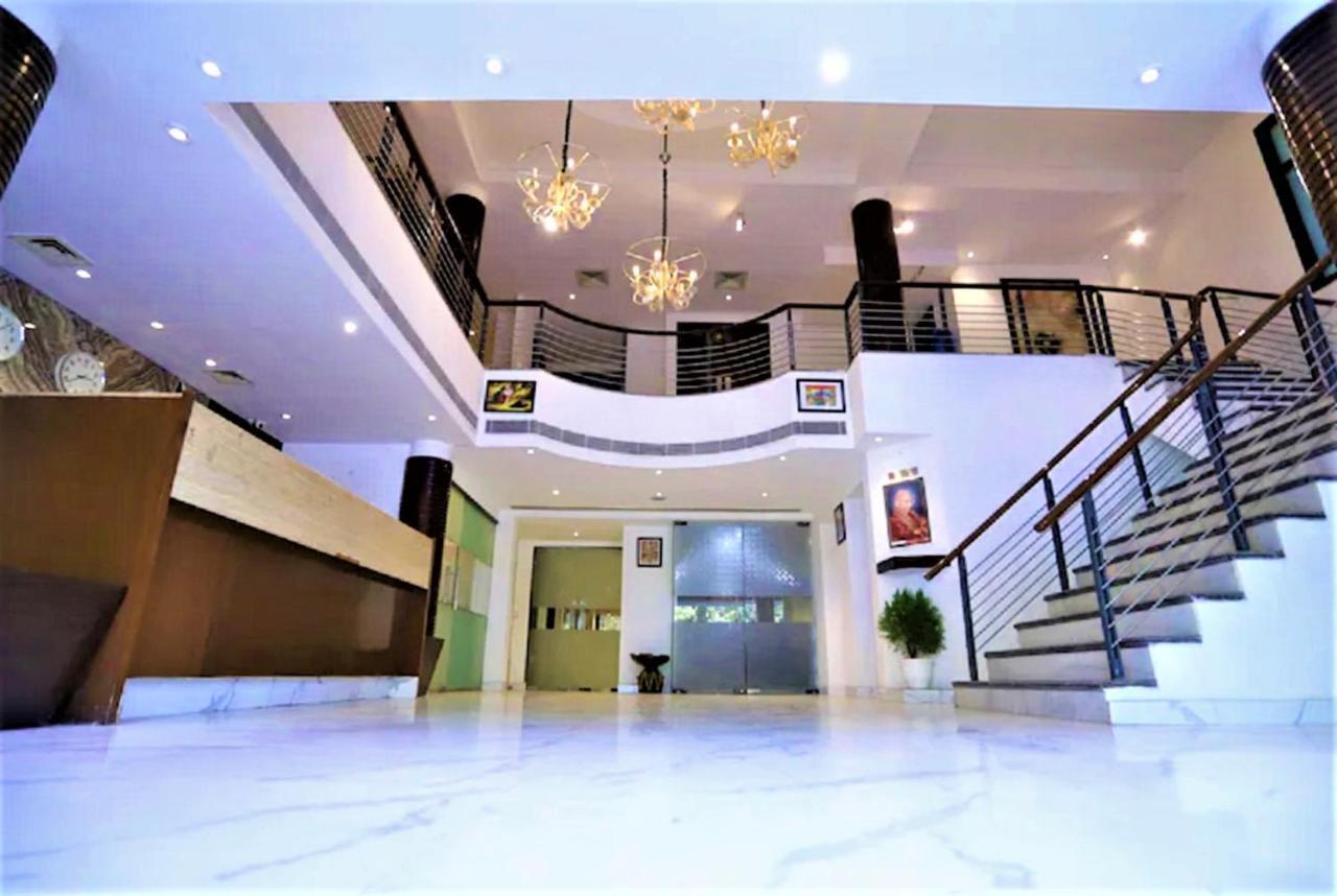 Arch International New Delhi