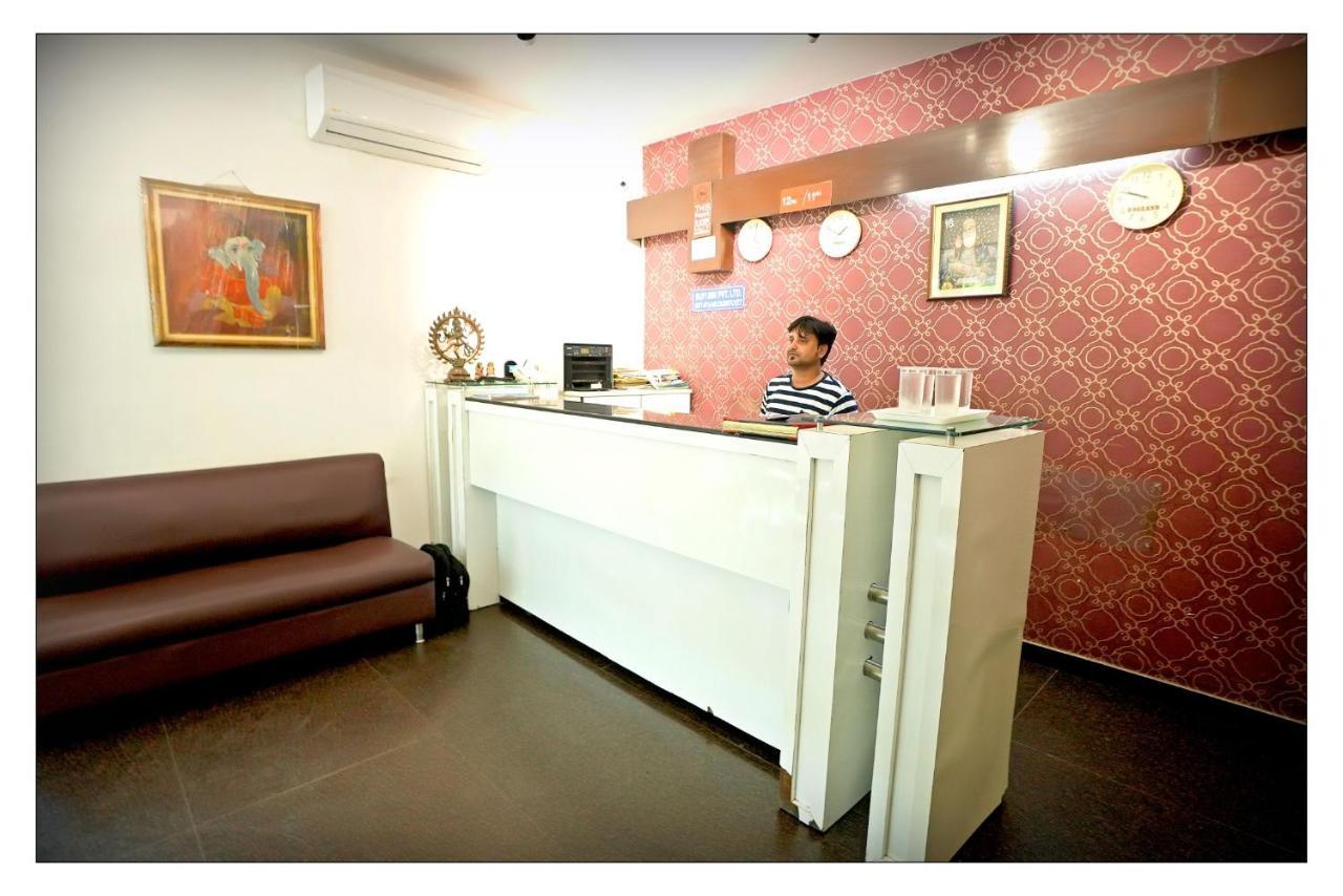 Oscar - Hauz Khas 3* Nova Deli