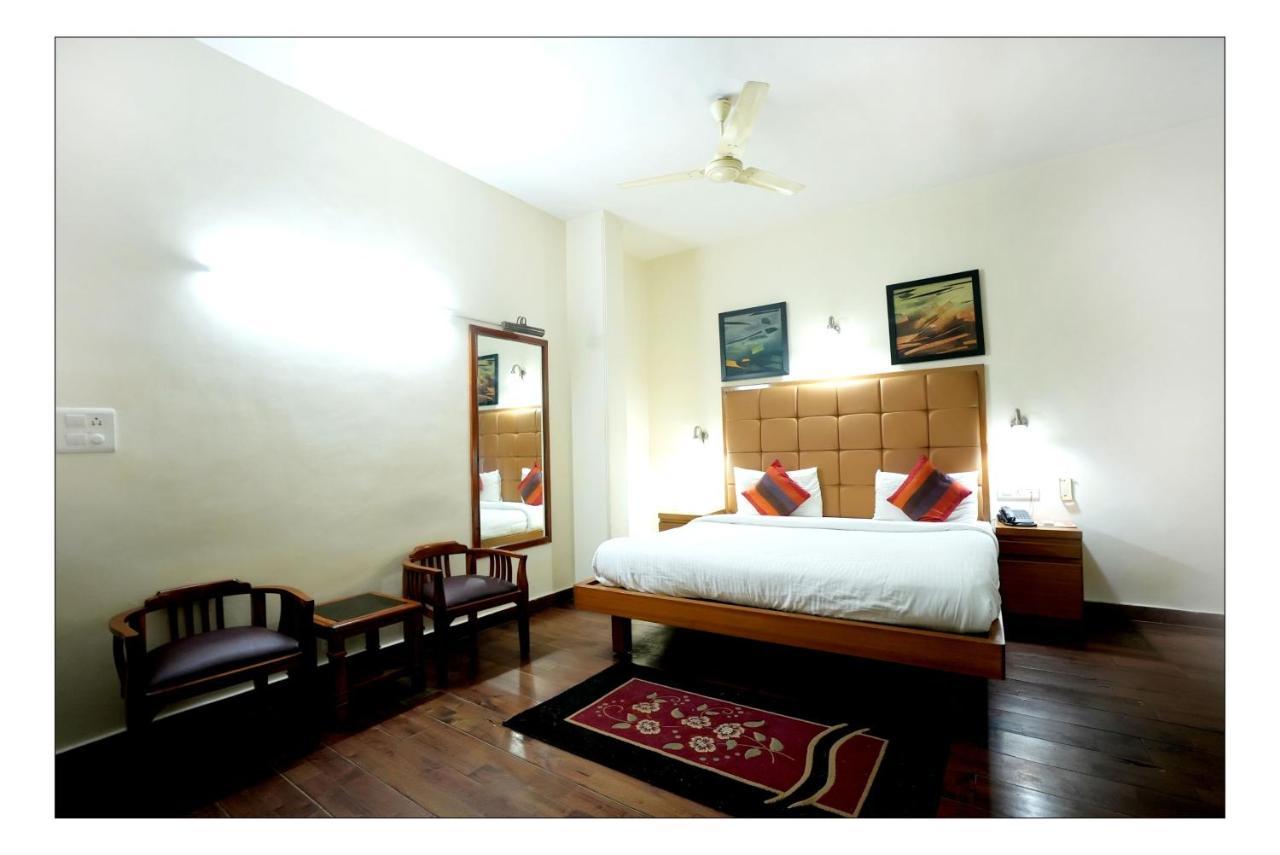 Oscar - Hauz Khas 3* Nova Deli