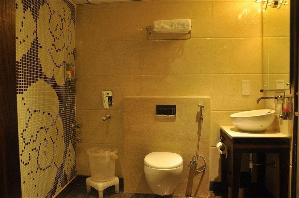 Hotel Staybook Hotel Uppal International