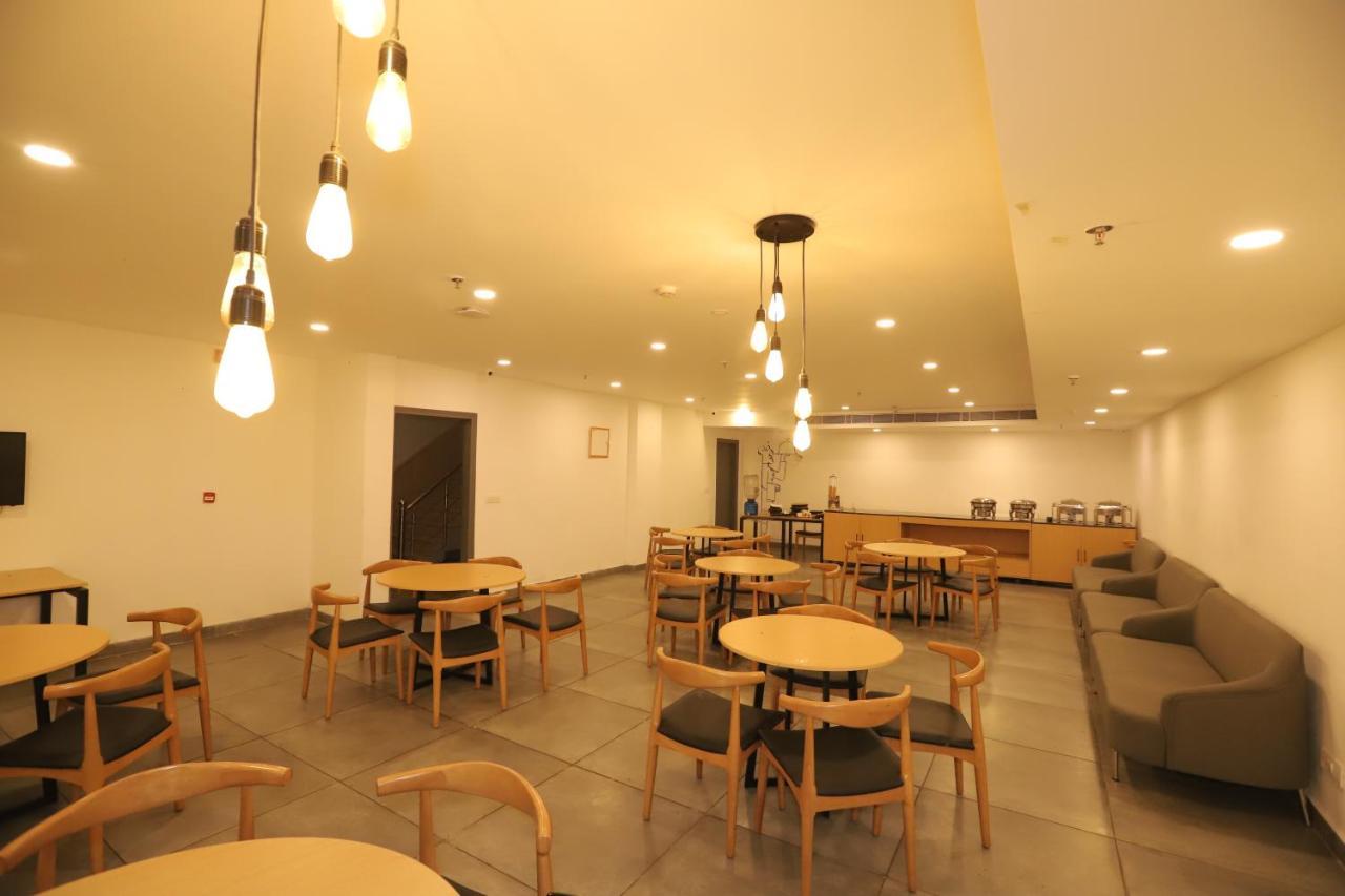 Ip Residency East Delhi Preet Vihar Couple Freindly
