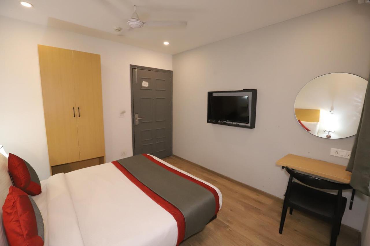 Ip Residency East Delhi Preet Vihar Couple Freindly Hotel