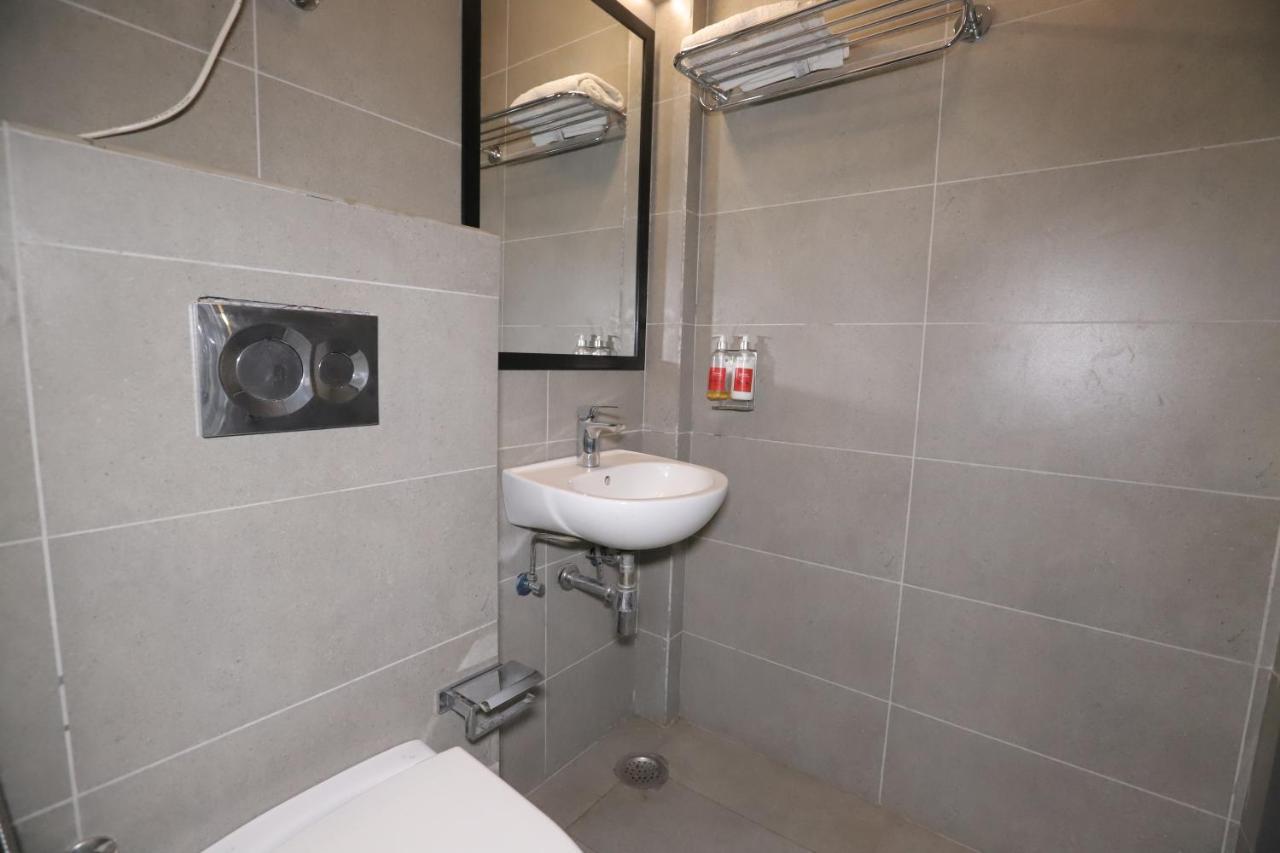 Ip Residency East Delhi Preet Vihar Couple Freindly Hotel 3*