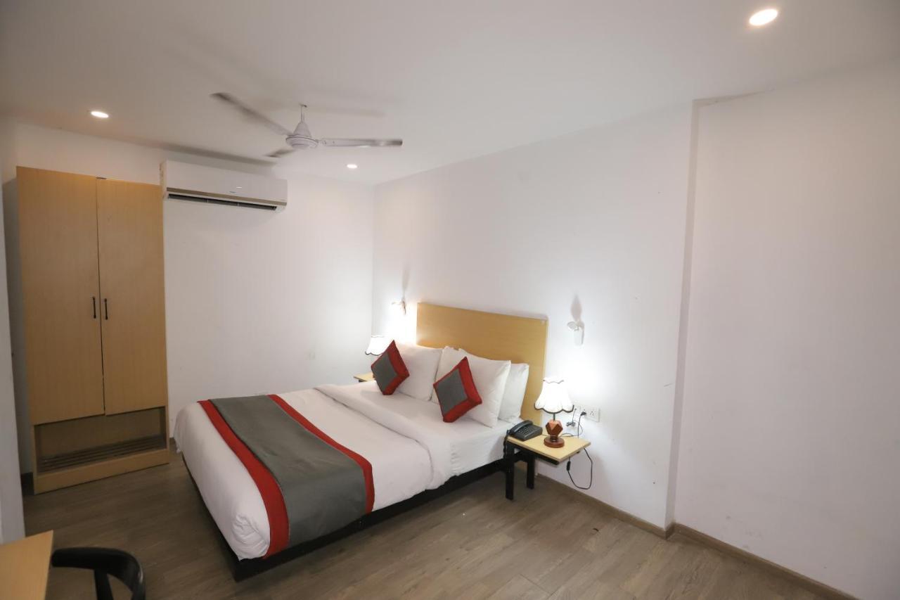 Ip Residency East Delhi Preet Vihar Couple Freindly Nova Deli