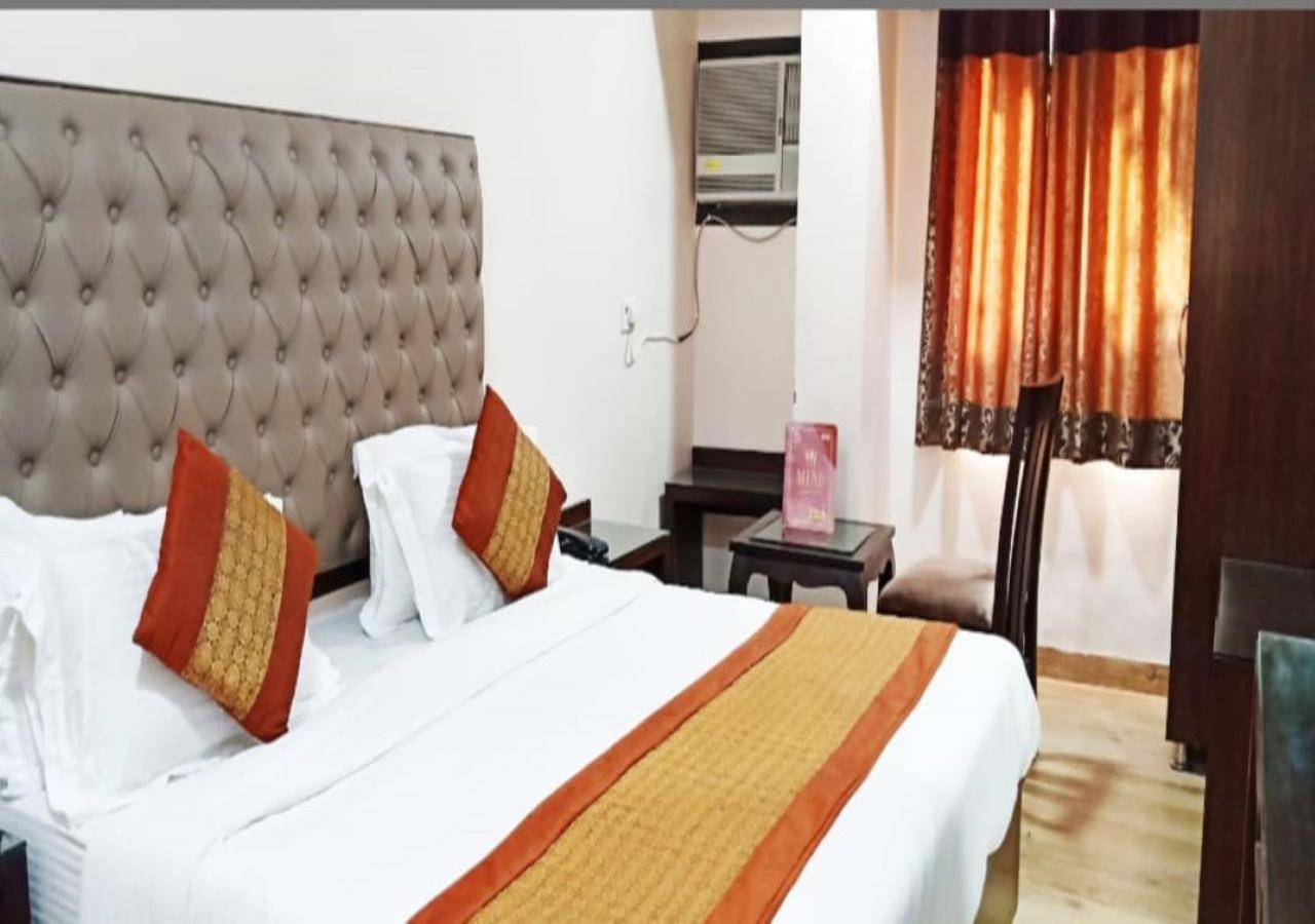 I & Revels Near Railway Station- By Ap Singh Hotel