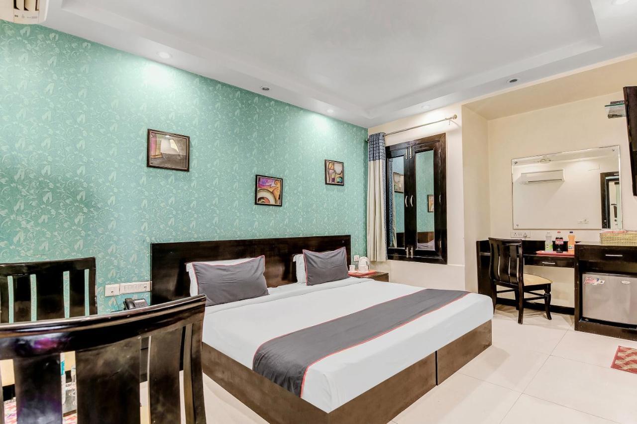 Hotel Collection O 83168 Swathi New Delhi