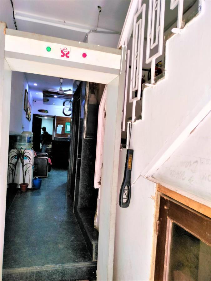 White Palace,nizamuddin Railway Station Casa de hóspedes