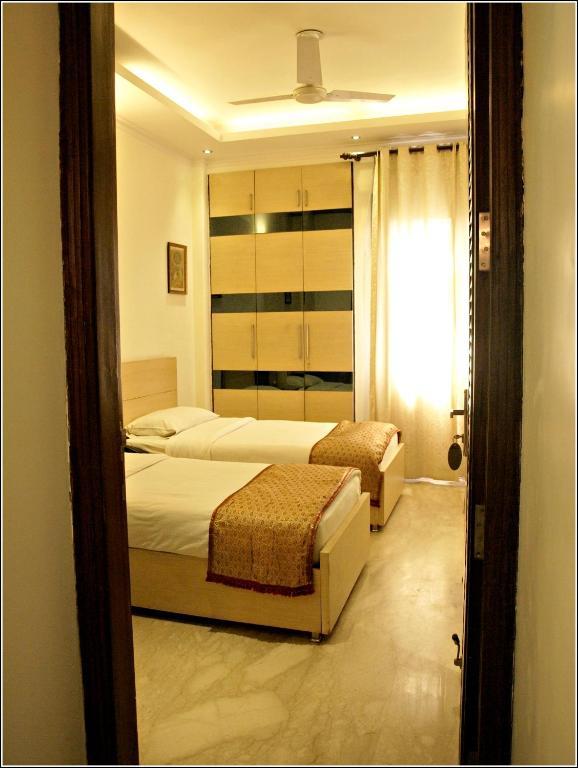 Hotel Stallen Hospitality Defence Colony 2*